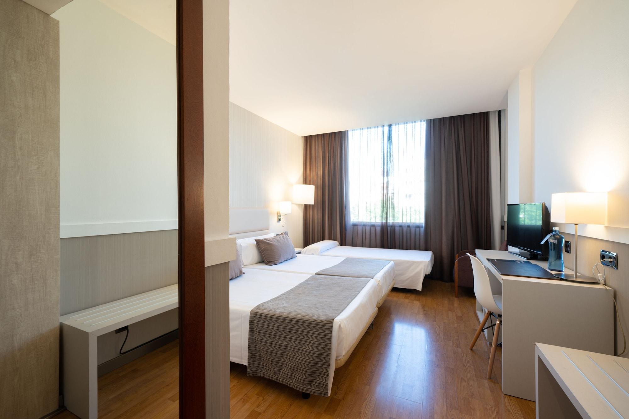 Catalonia Gran Hotel Verdi Sabadell Exterior photo