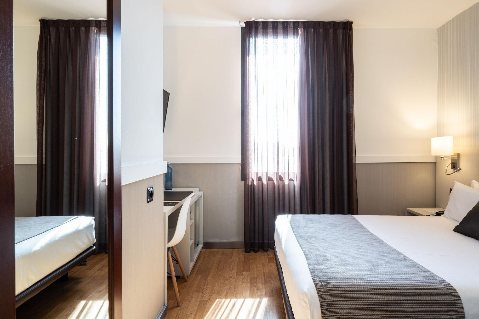 Catalonia Gran Hotel Verdi Sabadell Exterior photo