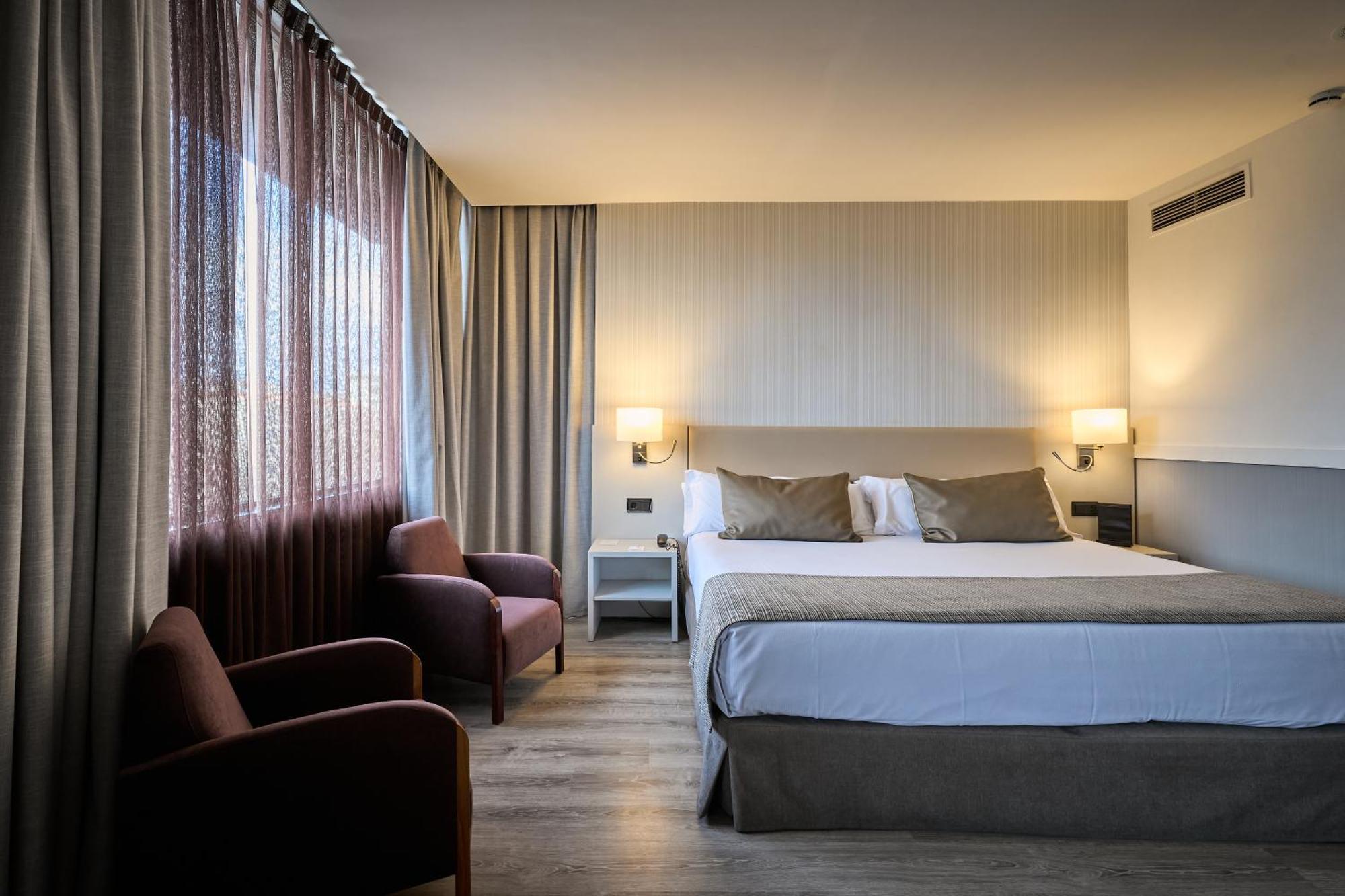 Catalonia Gran Hotel Verdi Sabadell Exterior photo