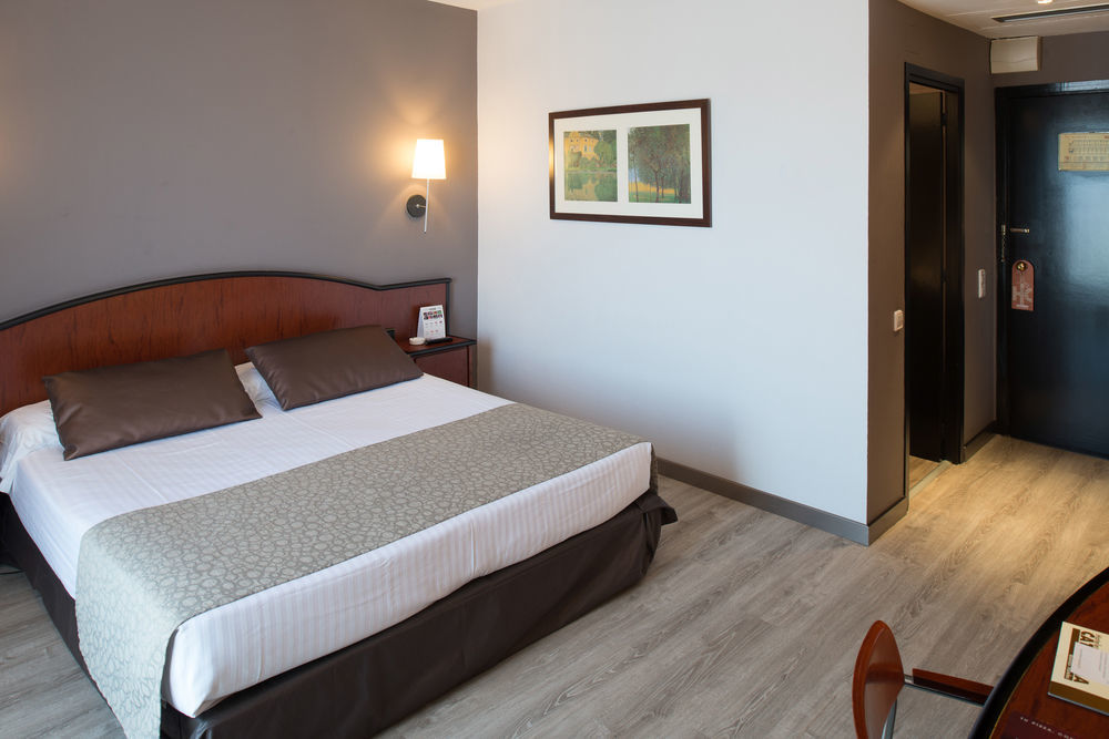 Catalonia Gran Hotel Verdi Sabadell Exterior photo